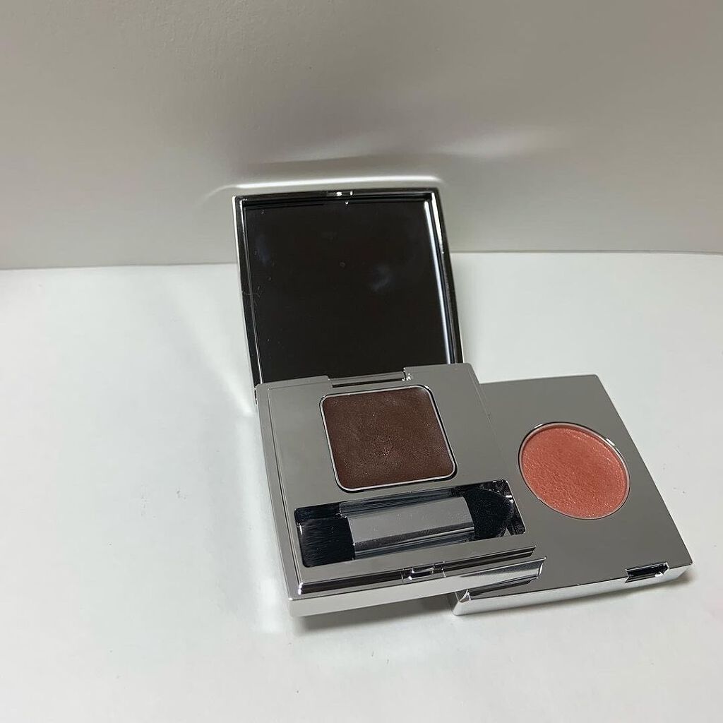 ザ ベージュライブラリー アイシャドウデュオ 05 オーセンティックブラウン/RMK/ジェル・クリームアイシャドウを使ったクチコミ（2枚目）