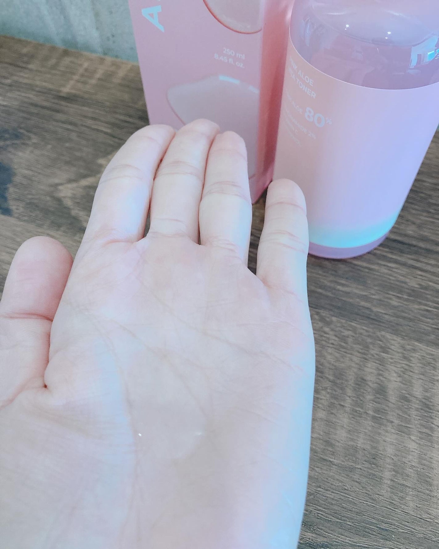 ピンクアロエビタトナー/APRILSKIN/化粧水を使ったクチコミ(3枚目)