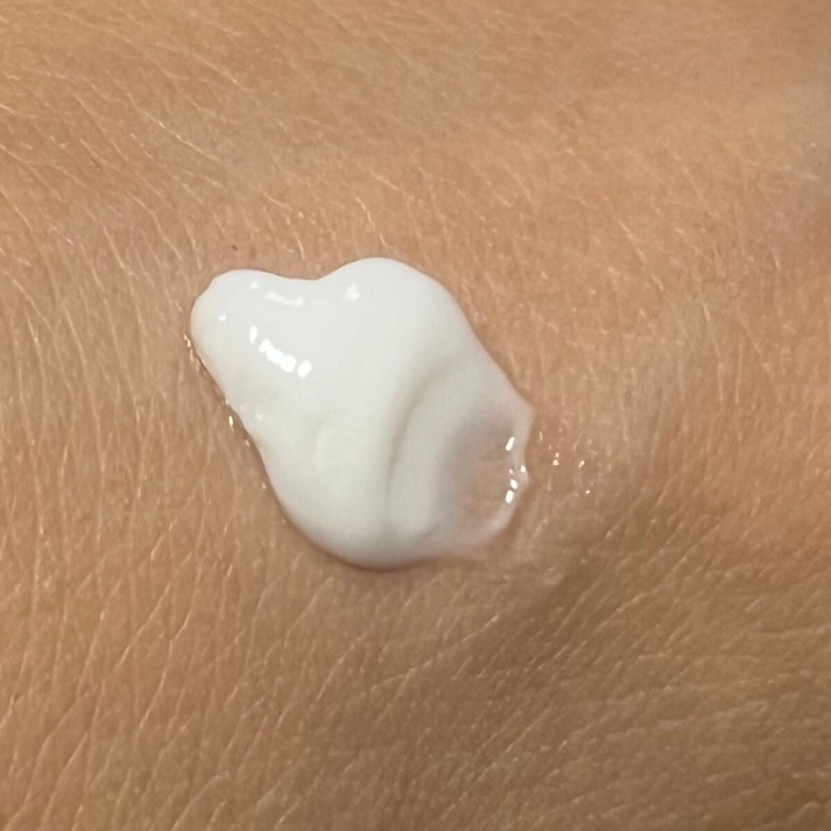 DW-EGF CREAM PRESSOME/Easydew/フェイスクリームを使ったクチコミ(2枚目)