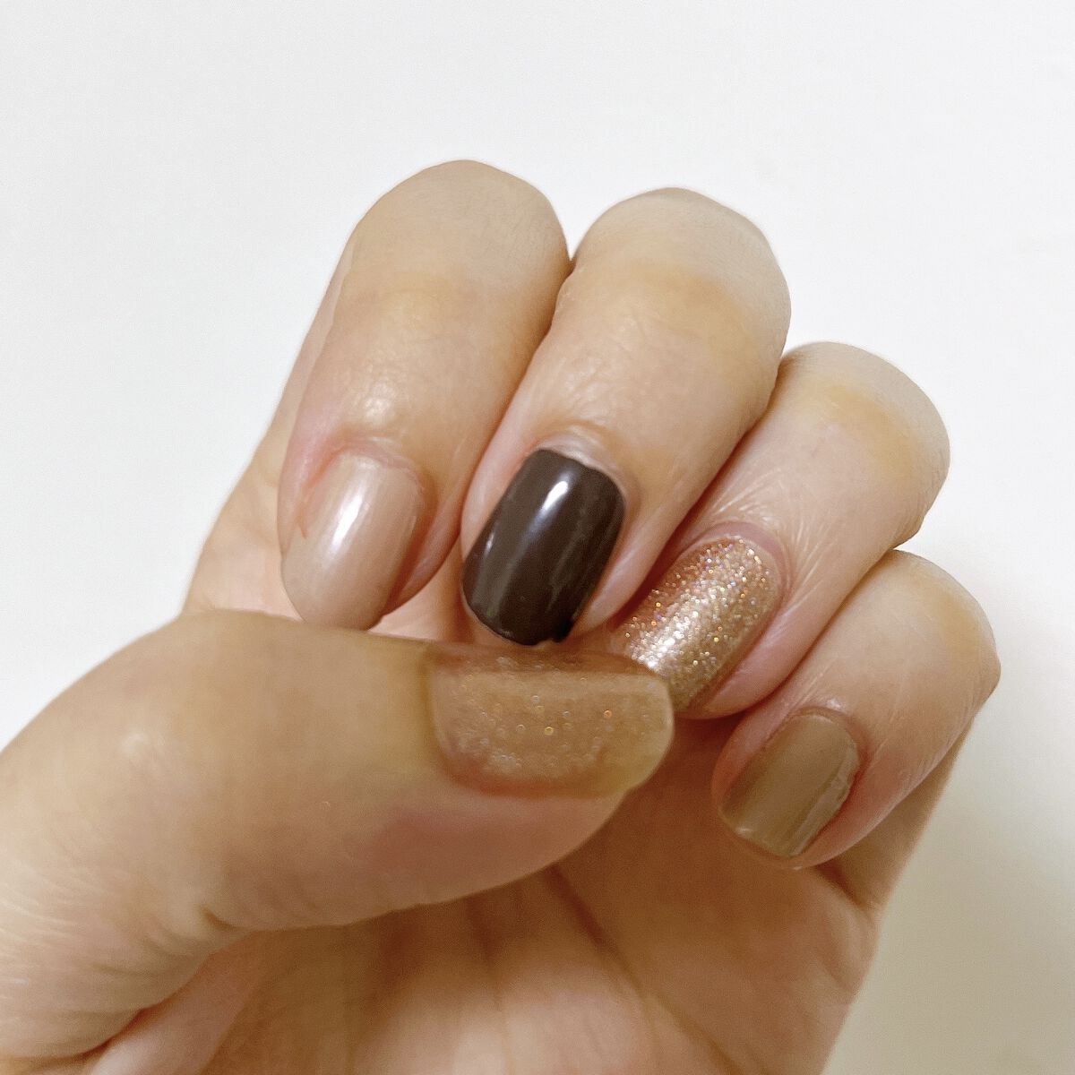 gene TOKYO ネイル パールサンド/DAISO/マニキュアを使ったクチコミ（2枚目）