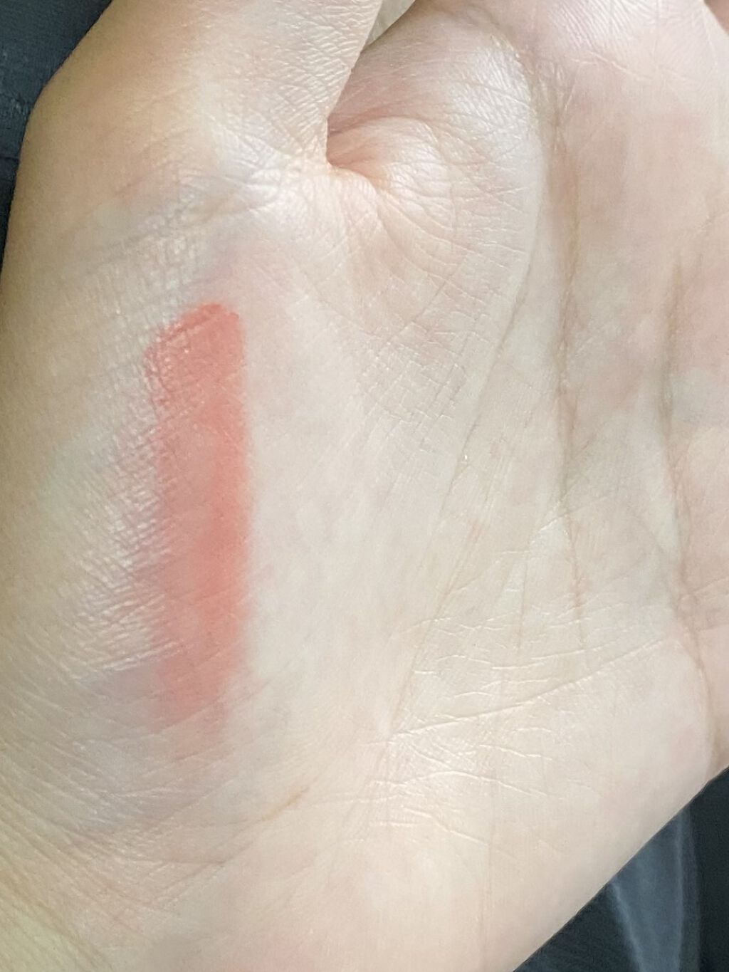 サナ　ミッケポッケ　マットパウダーリップ 03 アプリコットコーラル/ミッケポッケ/口紅を使ったクチコミ（3枚目）