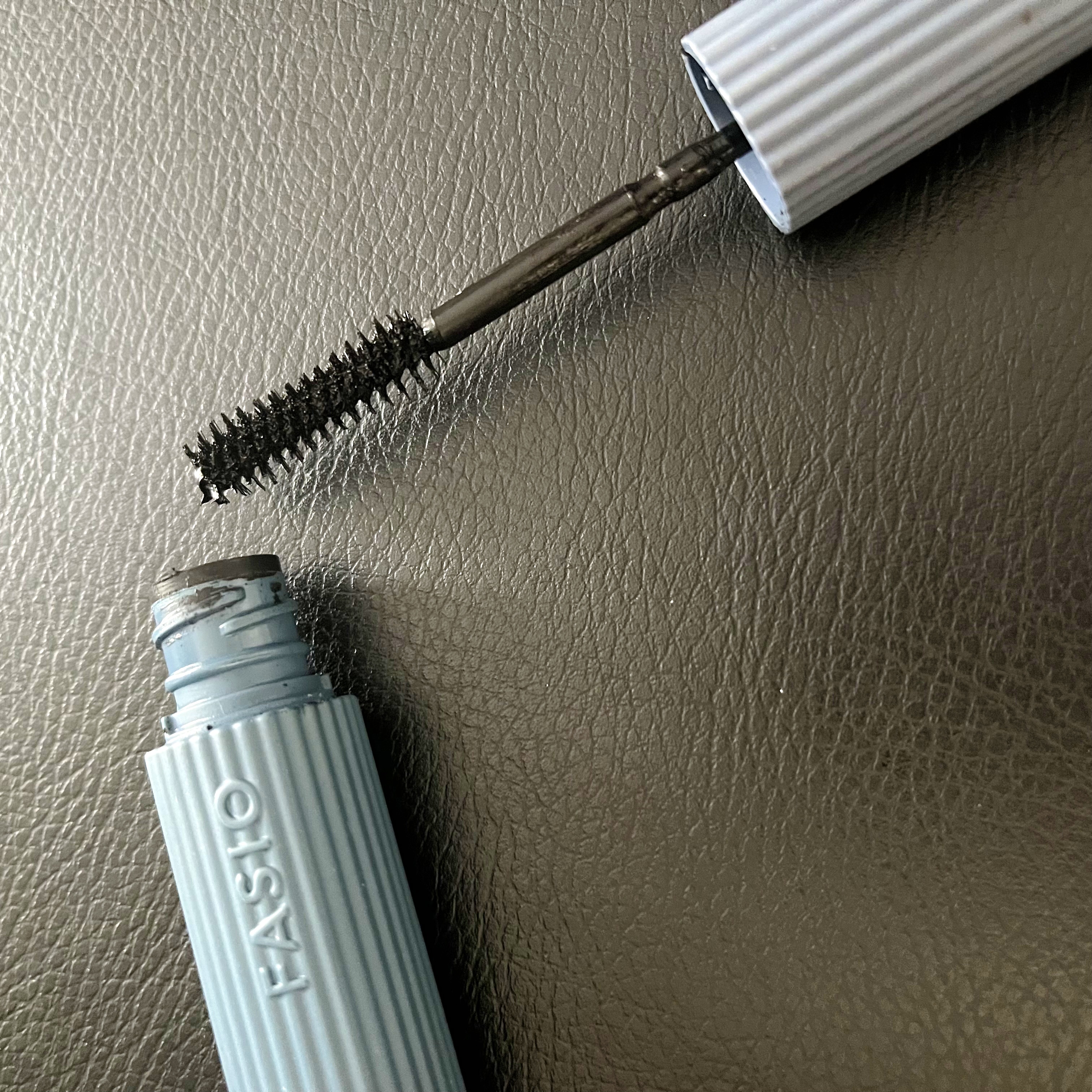 ウルトラ WP マスカラ(ボリューム)/FASIO/マスカラを使ったクチコミ（2枚目）