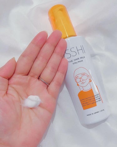 ISSHI イッシ ザ ヘアミルク シルキーモイスト（ ピュアフラワーブーケ）のクチコミ「
革命的なヘアミルクに出会えた🙈✨♥️


３枚目はヘアミルクをつけて手ぐしをかけただけ！！✨.....」（2枚目）