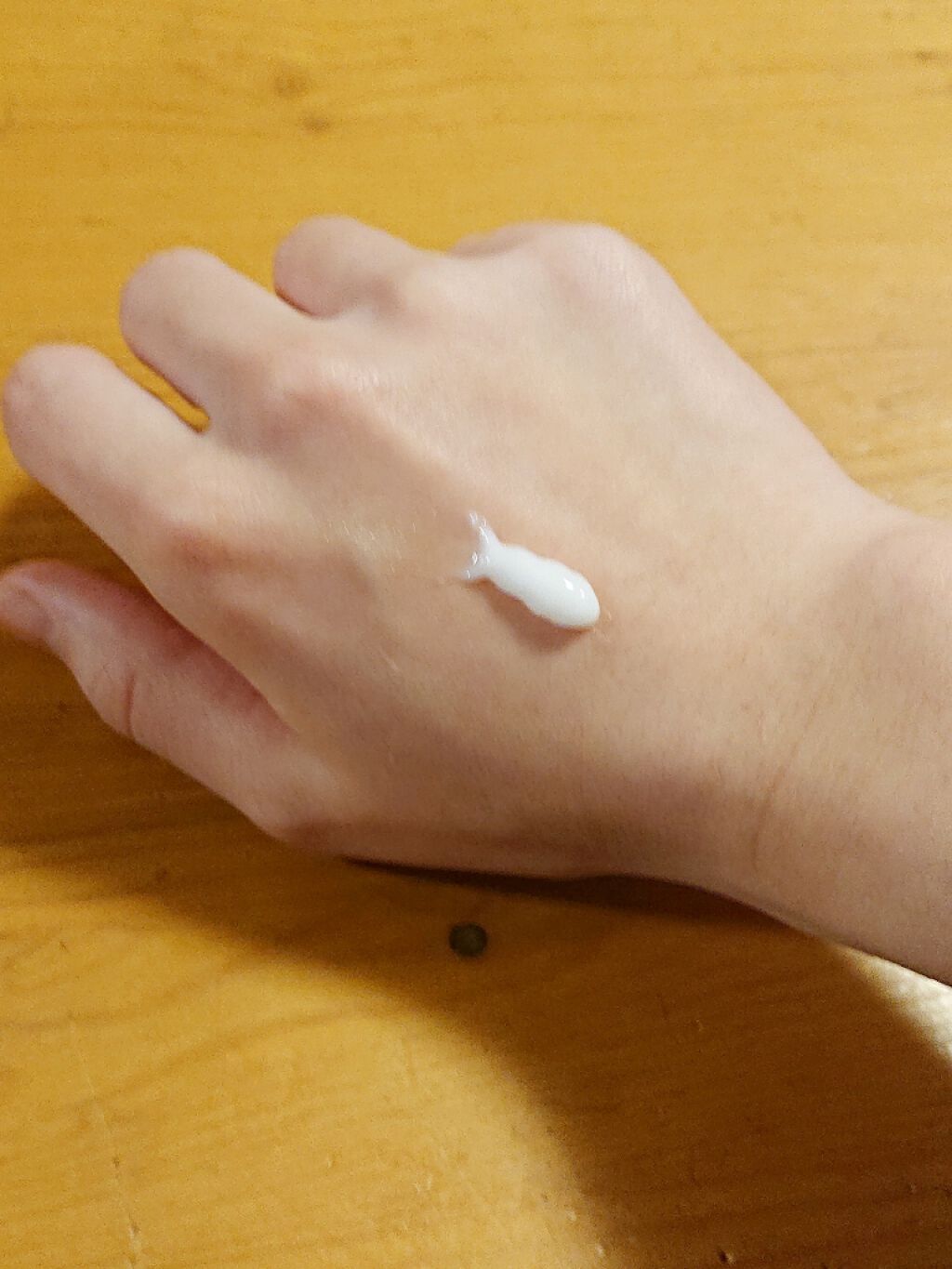 薬用ホワイトニング ハンドクリーム モイストジェル/コエンリッチQ10/ハンドクリームを使ったクチコミ(3枚目)