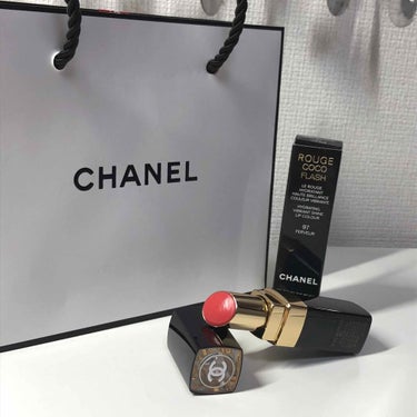 ルージュ ココ フラッシュ 97 フェルヴール/CHANEL/口紅を使ったクチコミ（1枚目）