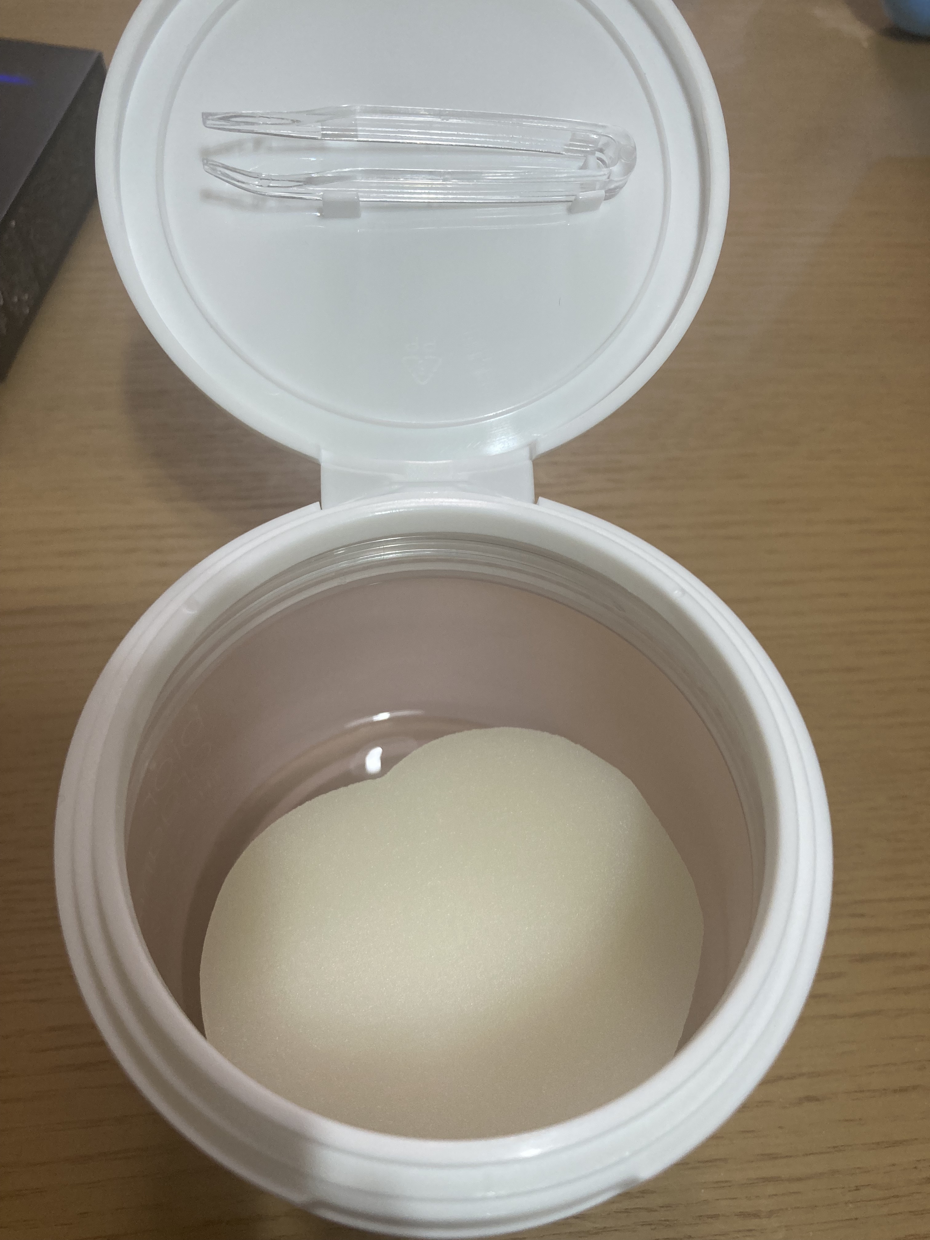 bior oraganics オーガニックアクアエアレスクッションエッセンスグロウのクチコミ「久しぶりにビープルコスメキッチンでコスメを購入しました。

ビオールオーガニクス
オーガニック.....」（3枚目）