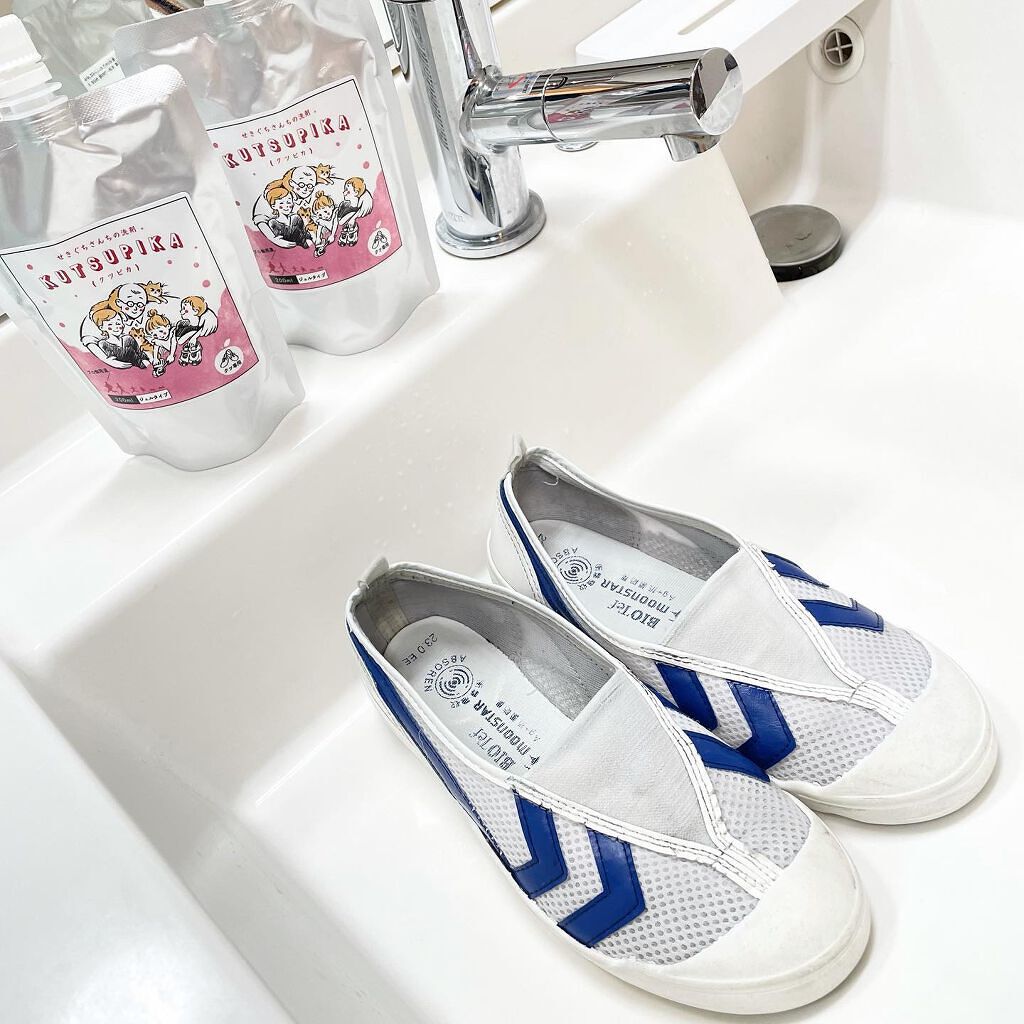 あやこ♡フォロバ100(投稿のある方) on LIPS 「〔クツピカ〕毎週こどもが持ち帰ってくるうわばきを洗うのって地味..」(9枚目)