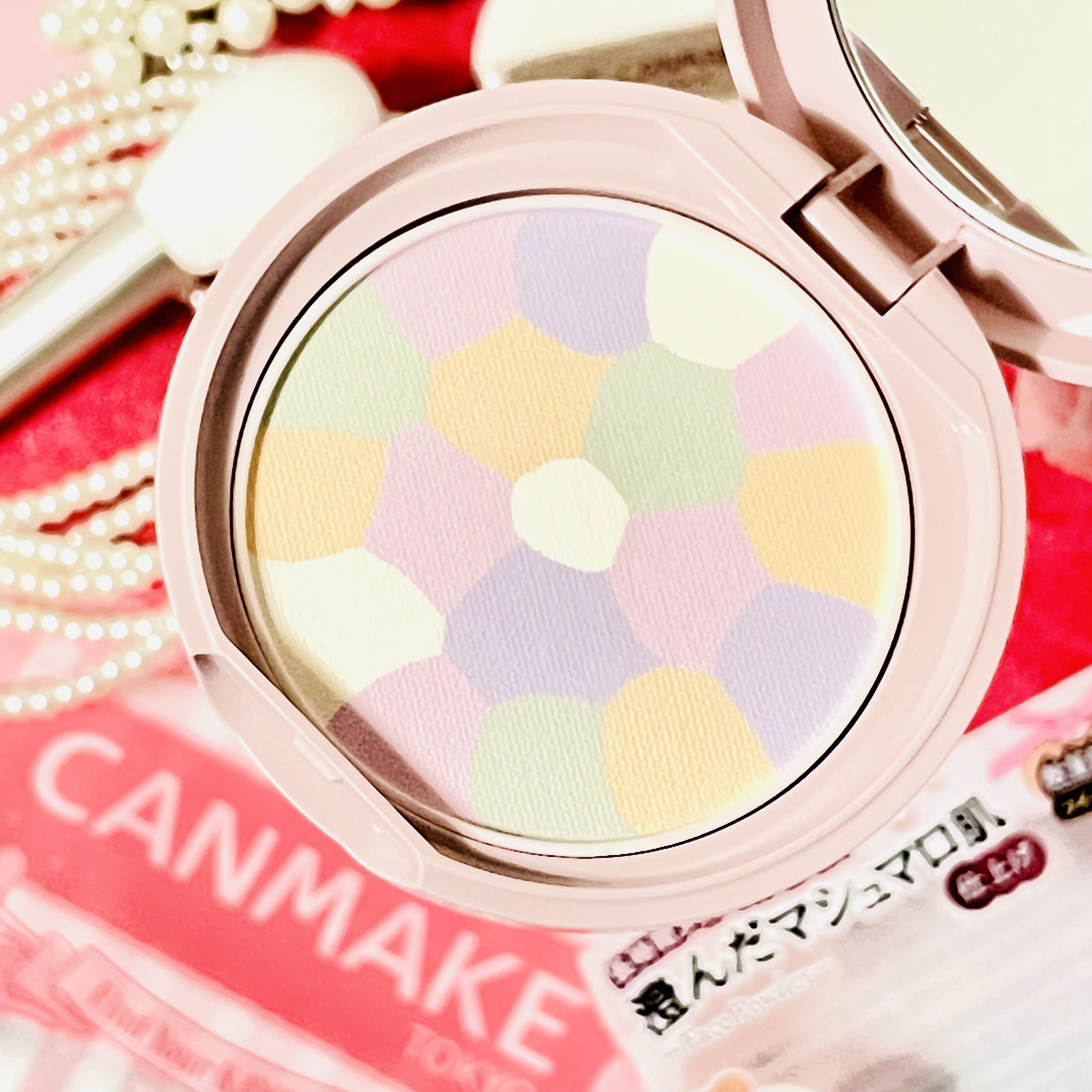 マシュマロフィニッシュパウダー　～Abloom～/キャンメイク/プレストパウダーを使ったクチコミ（3枚目）