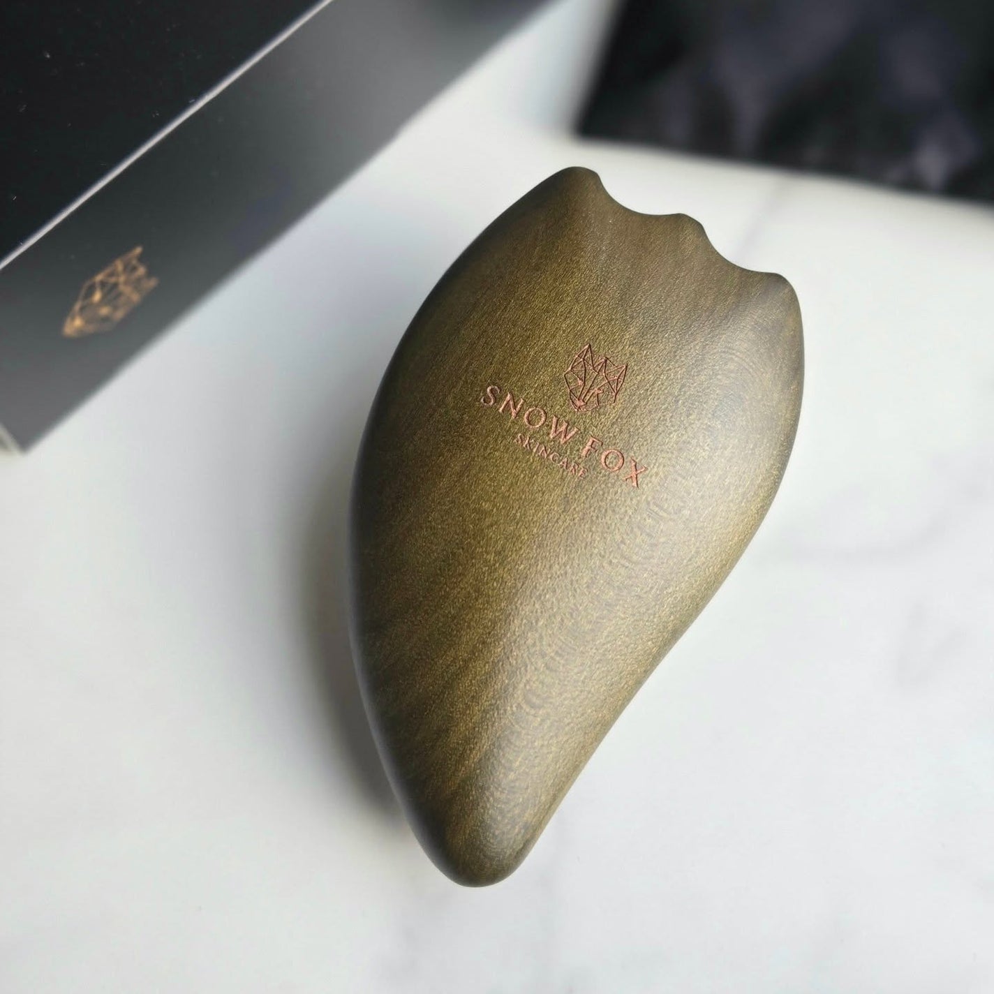 プレミアム FOX カッサ ゴースト ヘアブラシ ブラック/SNOW FOX SKINCARE/ヘアブラシを使ったクチコミ(5枚目)