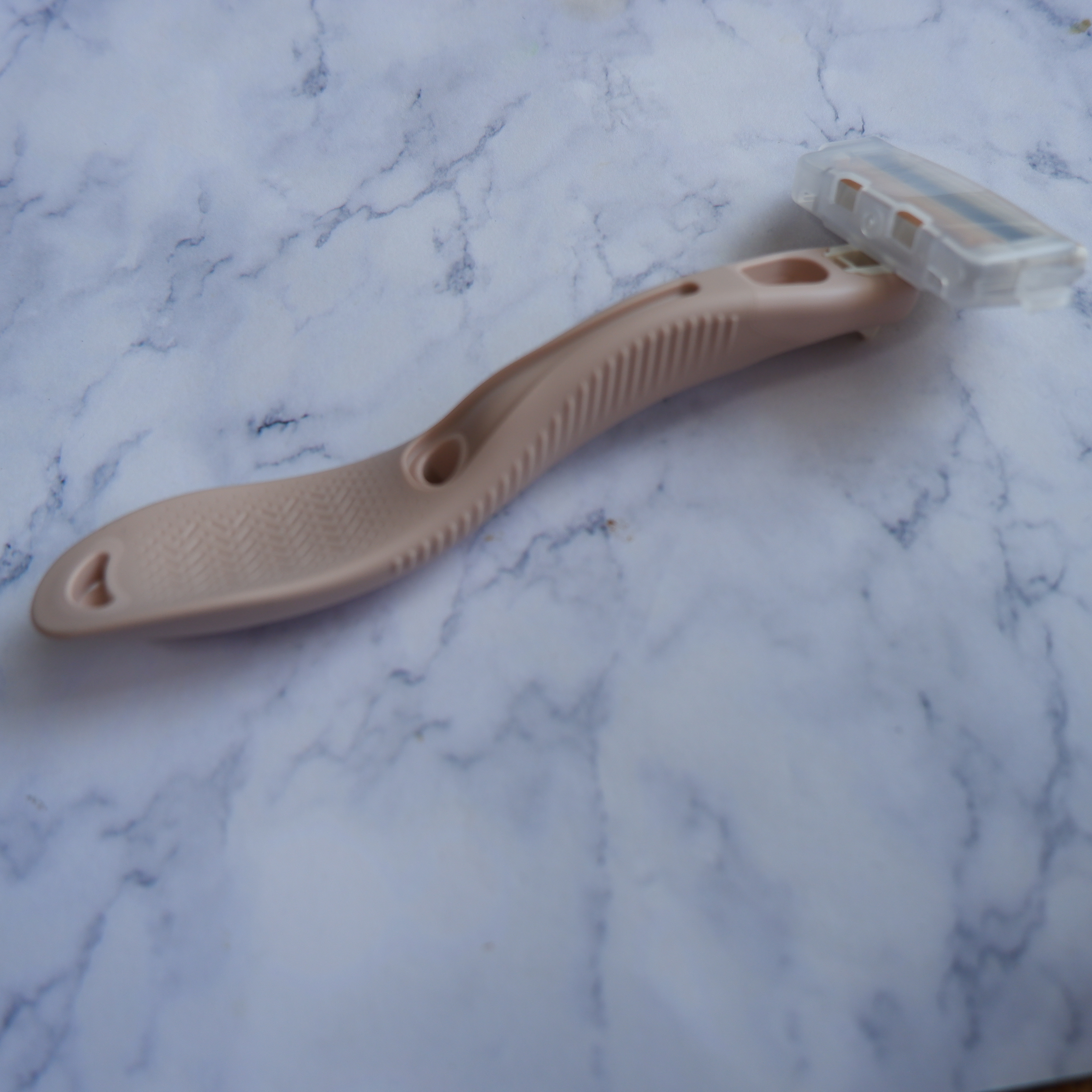 miness ボディ用カミソリ 替刃2個付/貝印/シェーバーを使ったクチコミ（3枚目）