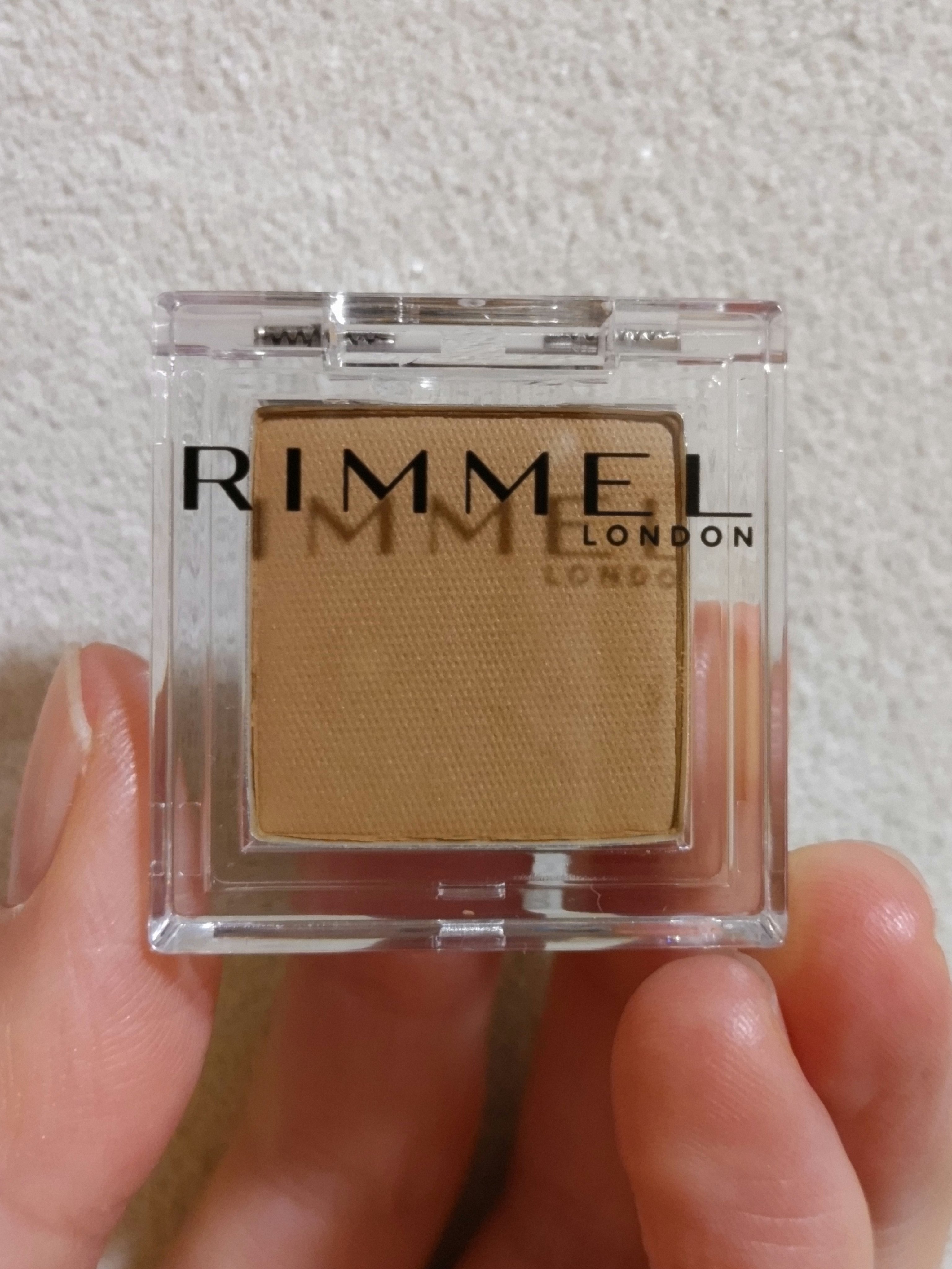 ワンダー キューブ アイシャドウ マット/リンメル ロンドン/単色アイシャドウを使ったクチコミ（2枚目）