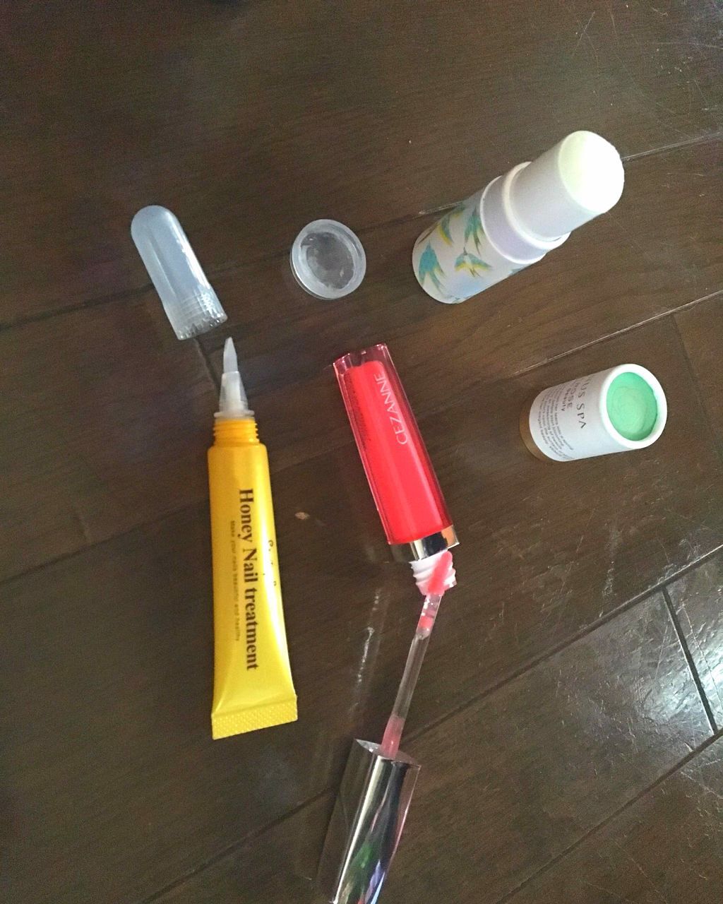 ジェルグロスリップ/CEZANNE/リップグロスを使ったクチコミ（2枚目）