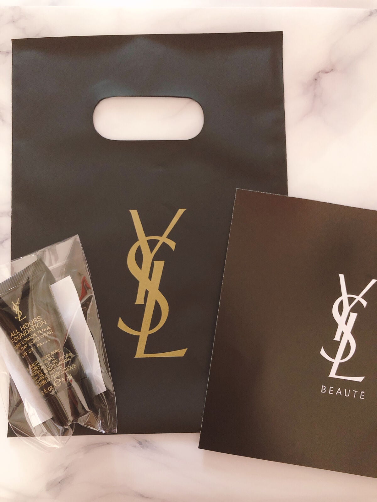オールアワーズ リキッド/YVES SAINT LAURENT BEAUTE/リキッドファンデーションを使ったクチコミ(1枚目)