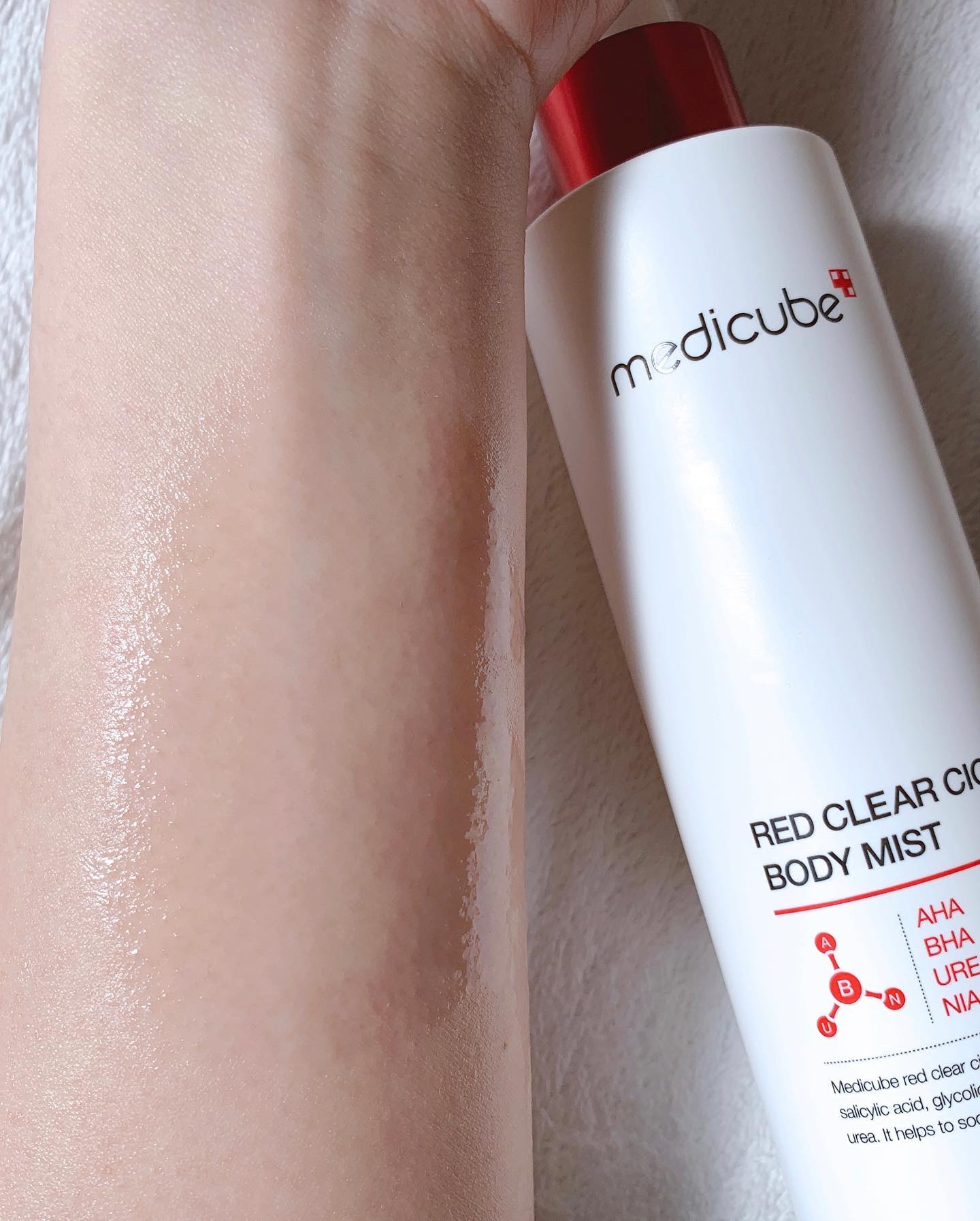 レッドシカボディミスト/MEDICUBE/その他を使ったクチコミ（3枚目）