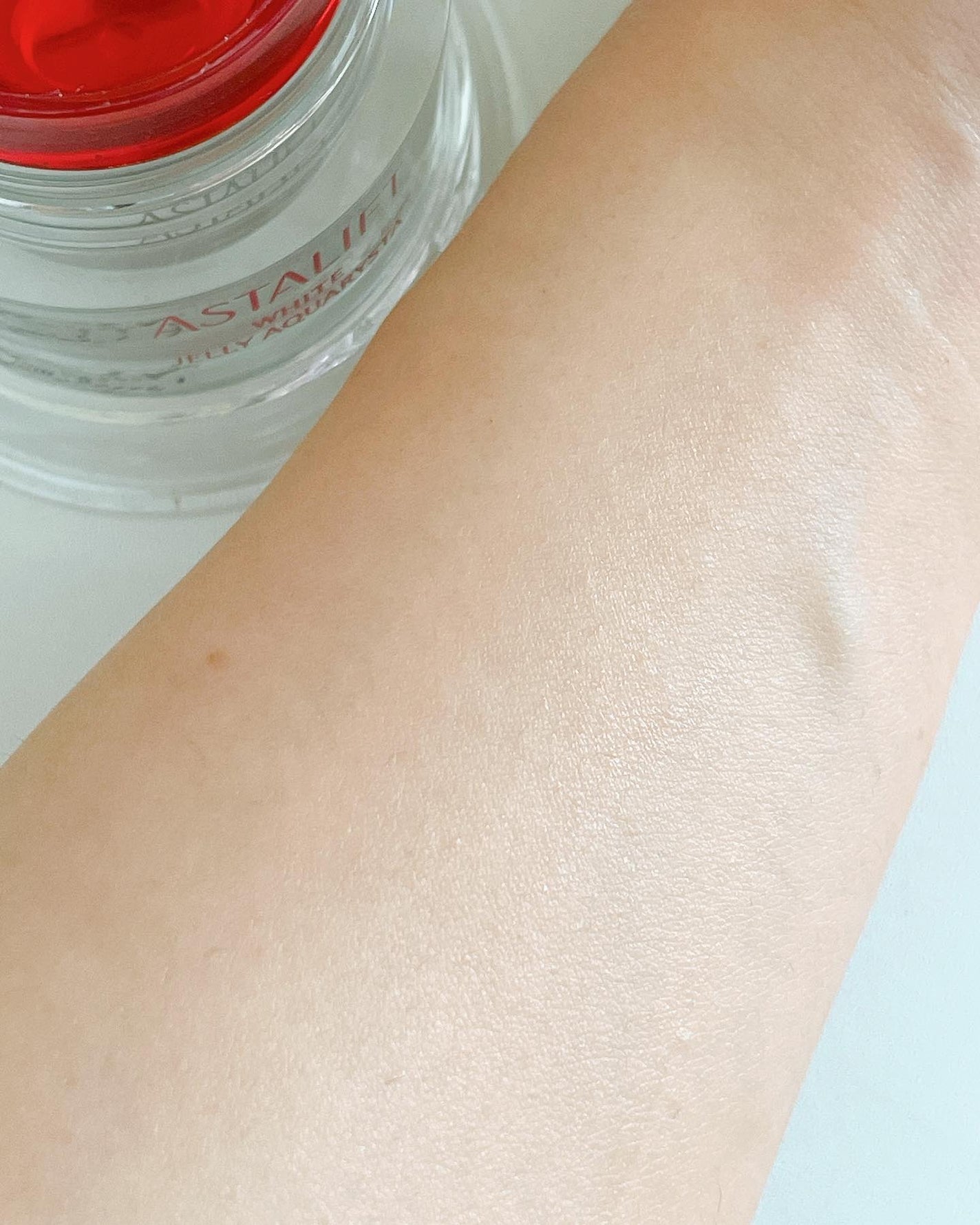 アスタリフト ホワイト ジェリー アクアリスタ/アスタリフト/美容液を使ったクチコミ(8枚目)