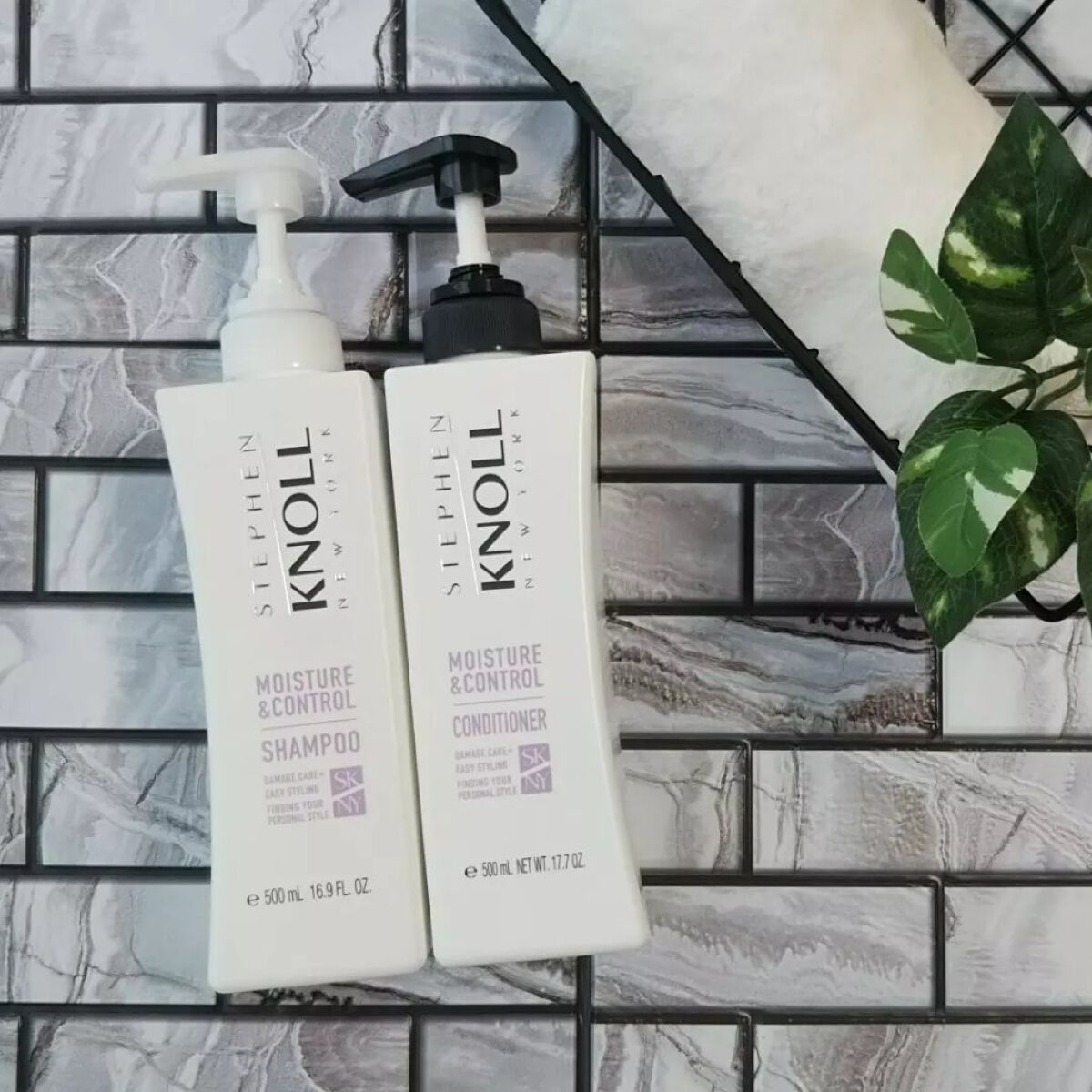 モイスチュアコントロール シャンプー Ｗ/コンディショナー Ｗ シャンプー本体 500ml/スティーブンノル ニューヨーク/市販シャンプーを使ったクチコミ（1枚目）