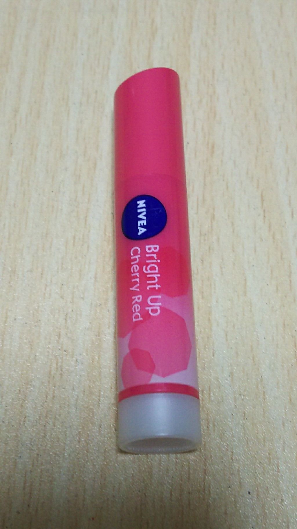 モイストピュアカラーリップ/ニベア/リップクリームを使ったクチコミ（1枚目）