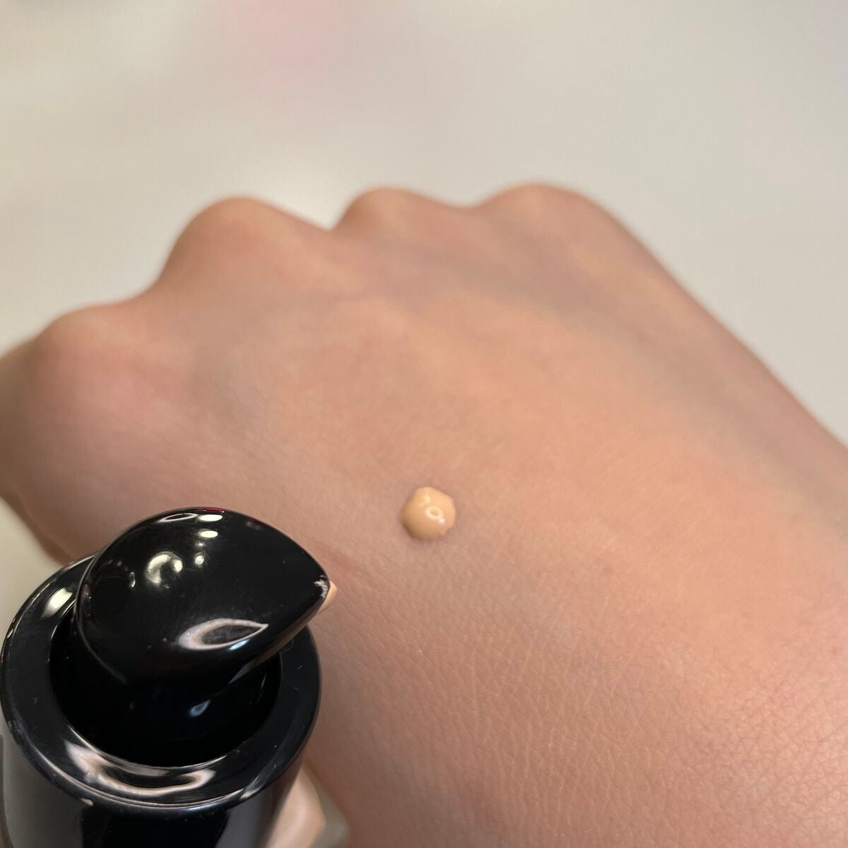 タンイドル ウルトラ ウェア リキッド/LANCOME/リキッドファンデーションを使ったクチコミ(2枚目)