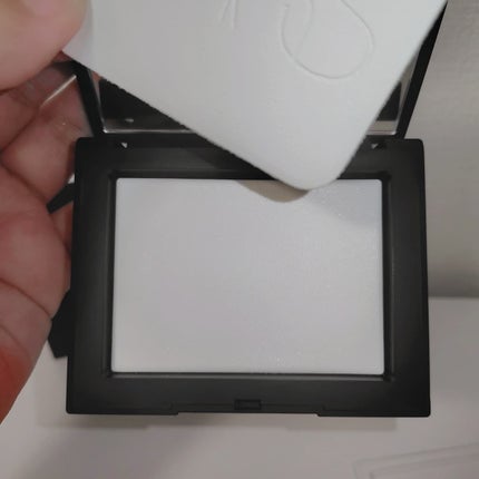 ライトリフレクティングセッティングパウダー プレスト N/NARS/プレストパウダーを使ったクチコミ(3枚目)