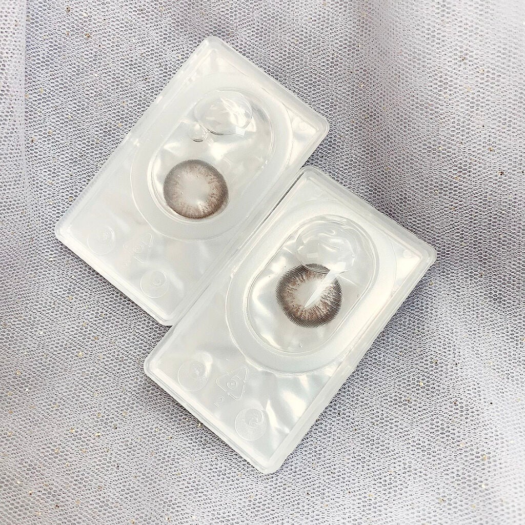 フラワーアイズR/株式会社ビューフロンティア/カラーコンタクトレンズを使ったクチコミ(4枚目)