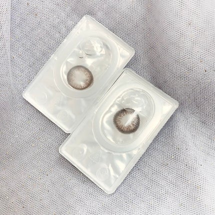 フラワーアイズR/株式会社ビューフロンティア/カラーコンタクトレンズを使ったクチコミ(4枚目)