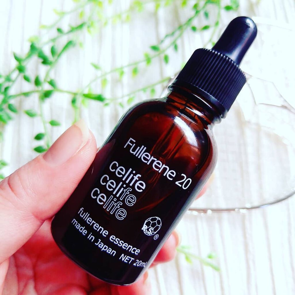 フラーレン配合美容液 フラーレン20/Celife/美容液を使ったクチコミ(2枚目)