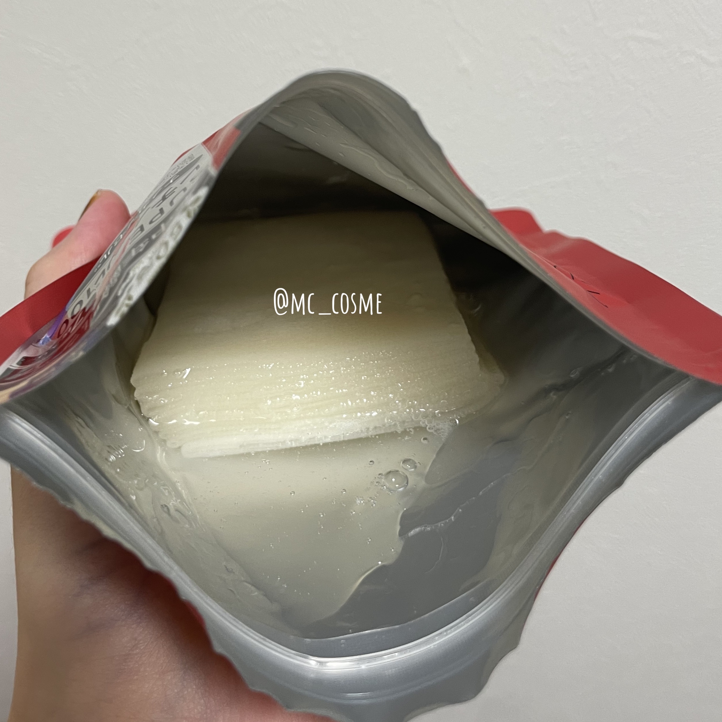 ダーマレーザー スーパーレチノール100マスク/クオリティファースト/シートマスク・パックを使ったクチコミ（2枚目）