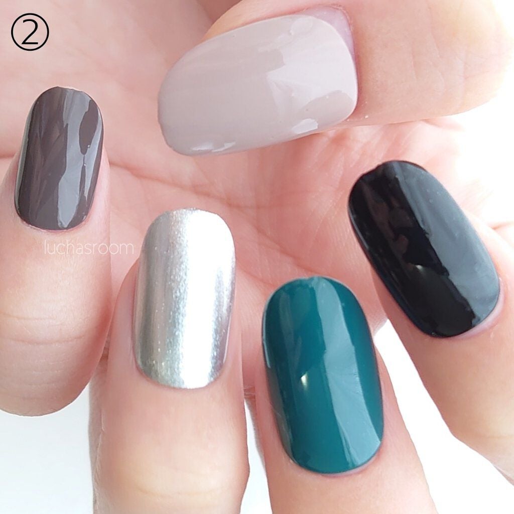 カラフルネイルズ/キャンメイク/マニキュアを使ったクチコミ(4枚目)