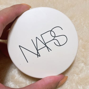 ピュアラディアントプロテクション アクアティックグロー クッションファンデーション SPF50+／PA+++ 00511/NARS/クッションファンデーションを使ったクチコミ（1枚目）