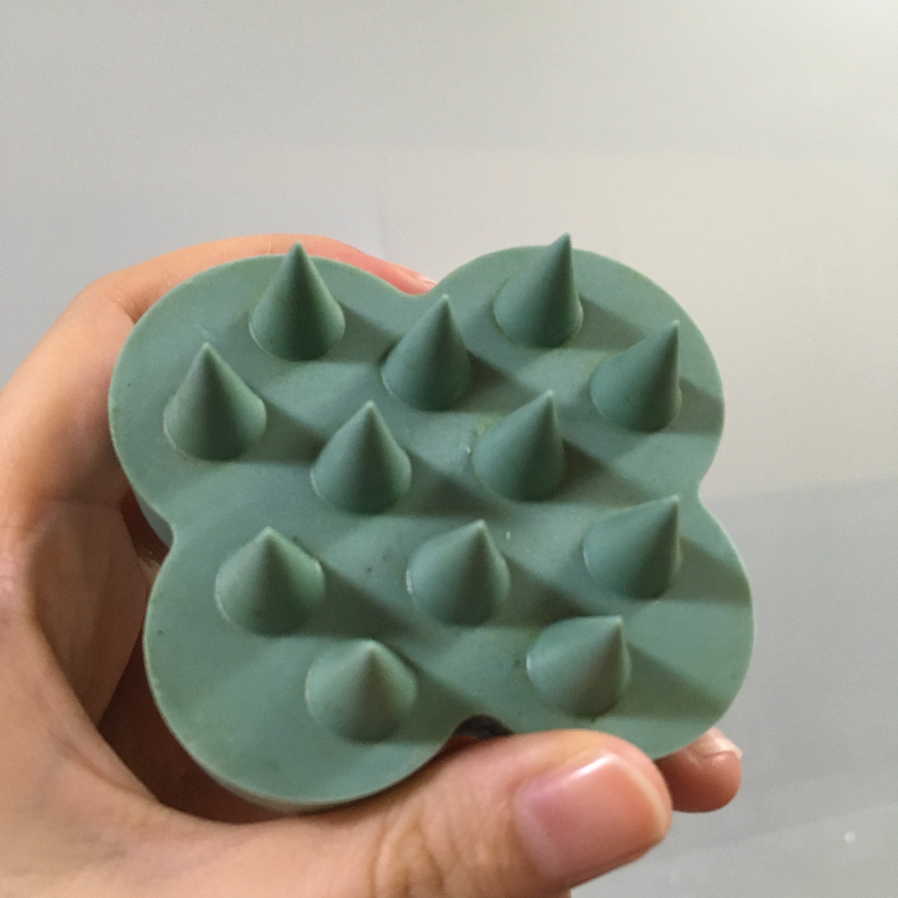 uka scalp brush kenzan/uka/スカルプブラシを使ったクチコミ（1枚目）