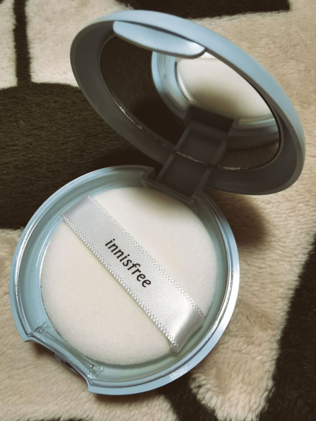 ノーセバム ミネラルパクト N/innisfree/プレストパウダーを使ったクチコミ（2枚目）