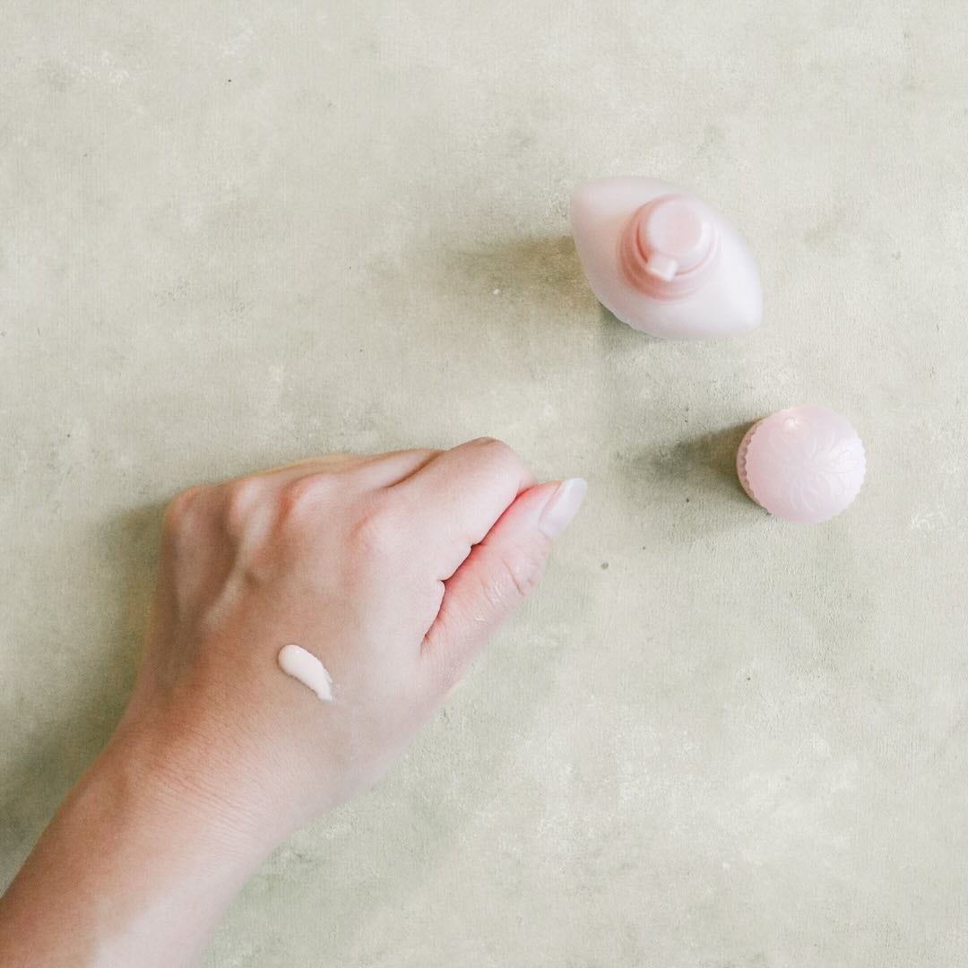 モイスチュアライジング プライマー/PAUL & JOE BEAUTE/化粧下地を使ったクチコミ(3枚目)