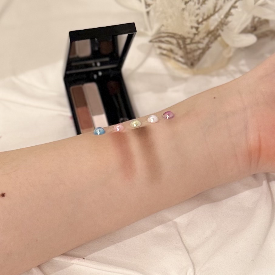 ケイト デザイニングアイブロウ 3D（デュアルコントゥアカラー）/KATE/パウダーアイブロウを使ったクチコミ（2枚目）