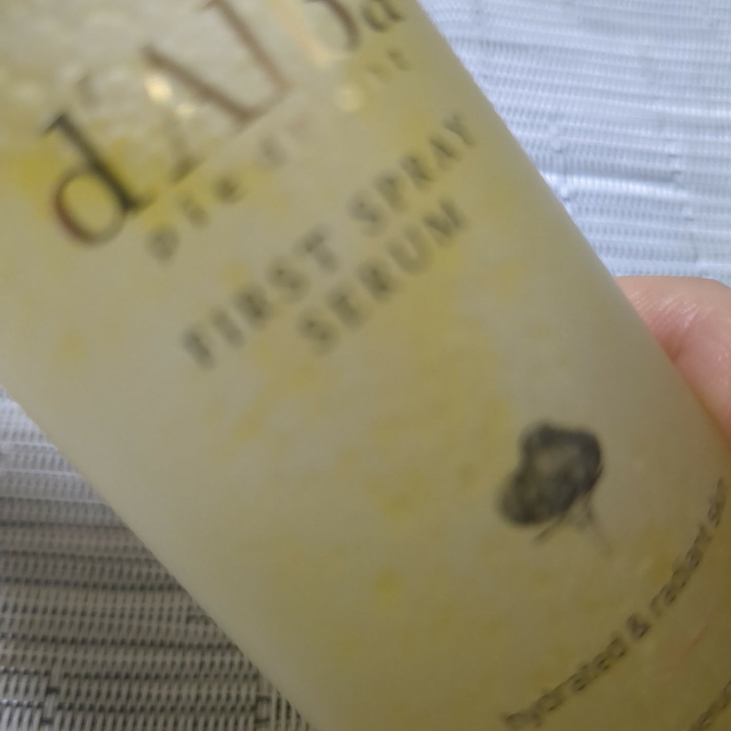 ダルバ ホワイトトリュフファーストスプレーセラム/ダルバ/ミスト状化粧水を使ったクチコミ(2枚目)