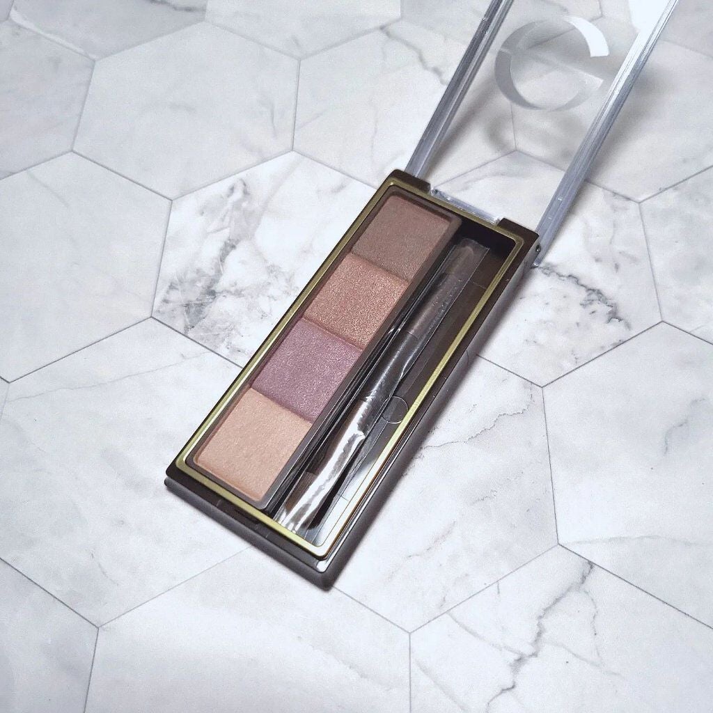 momo on LIPS 「EXCELエクセルスタイリングパウダーアイブロウ..」(1枚目)