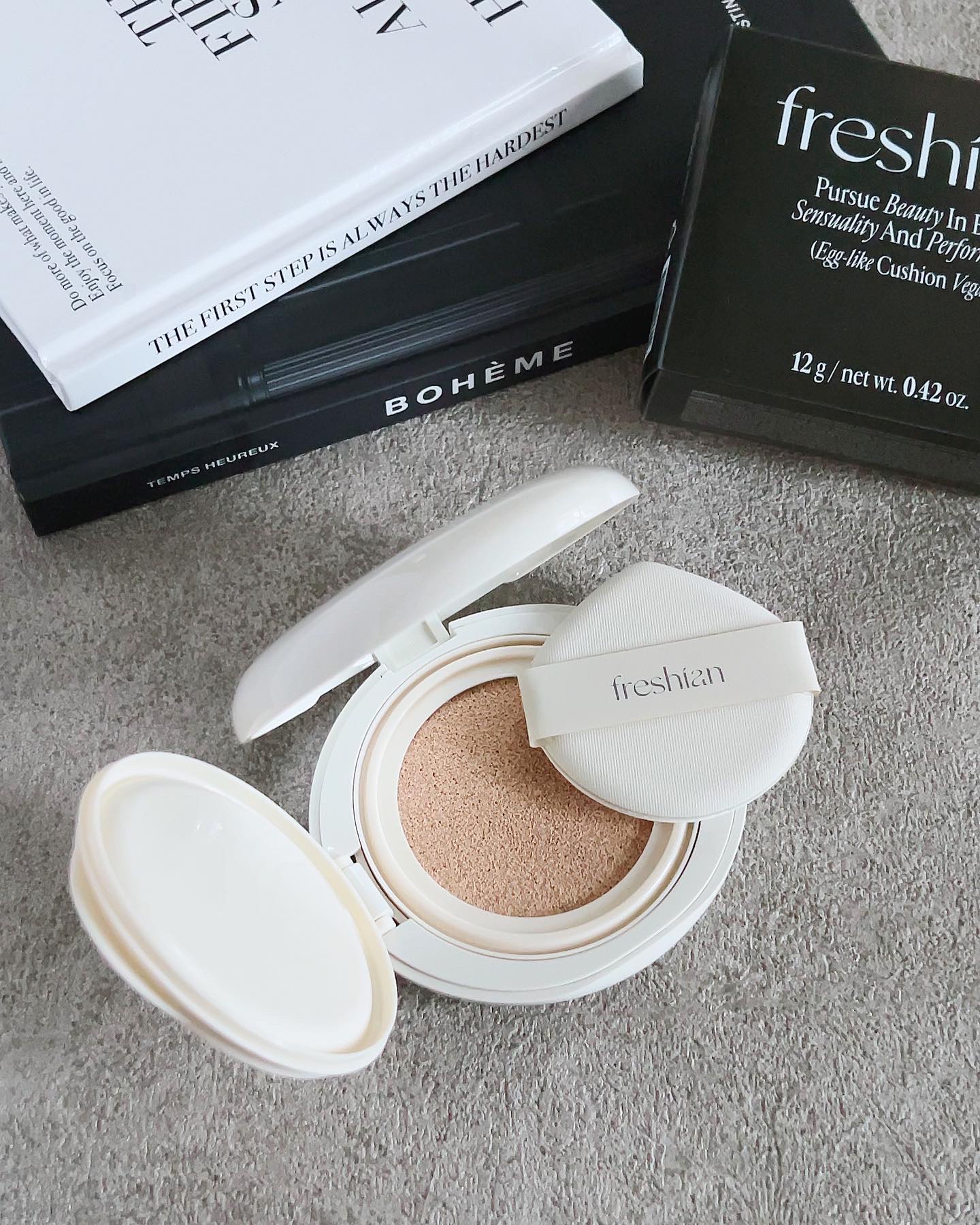 freshian エッグライククッションのクチコミ「・
・
#PR
提供 Freshian official
・
・
目指したいのはたまご肌🥚

.....」（1枚目）