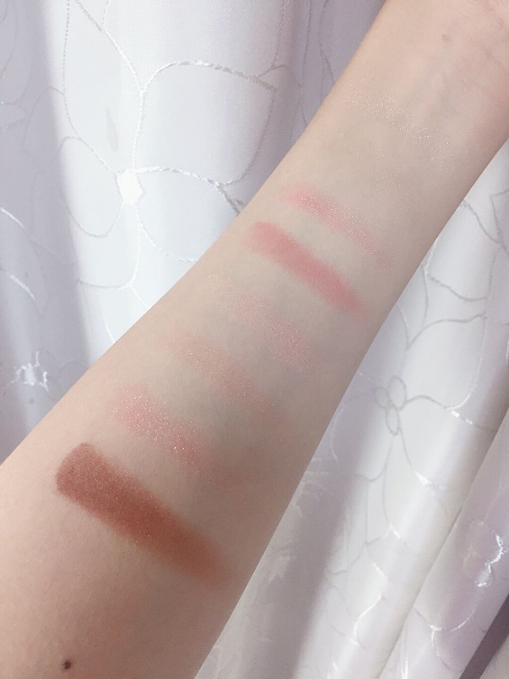 プリズム エアー アイ パレット/CLIO/アイシャドウパレットを使ったクチコミ(3枚目)