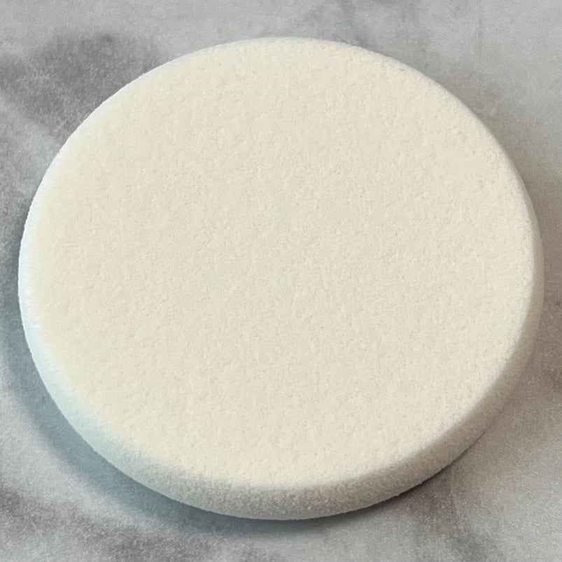 リズムシームレスウェア/TWANY/化粧下地を使ったクチコミ(4枚目)