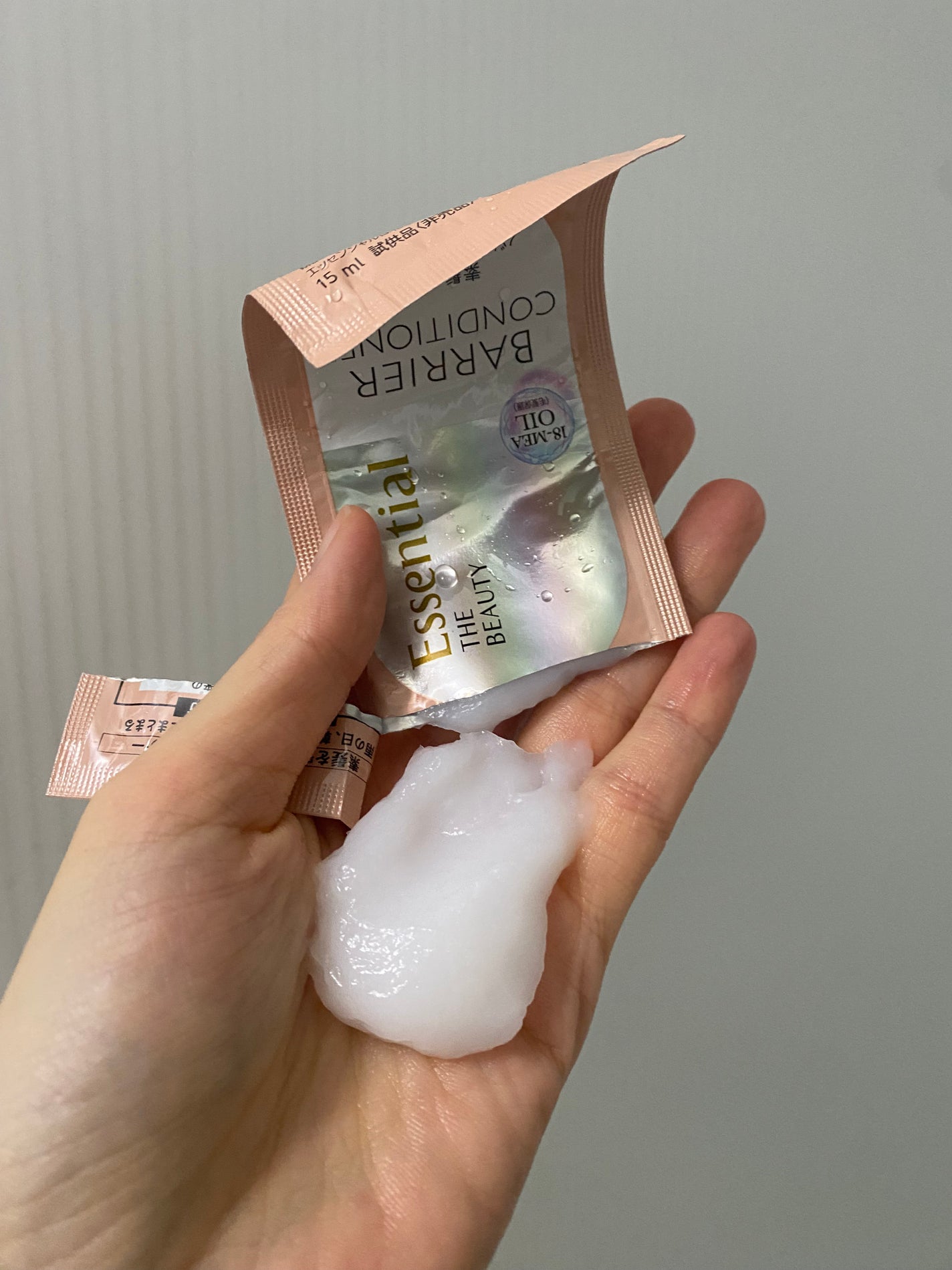 ザビューティ 髪のキメ美容素髪を守る バリアシャンプー/コンディショナー/エッセンシャル/シャンプー・コンディショナーを使ったクチコミ(4枚目)