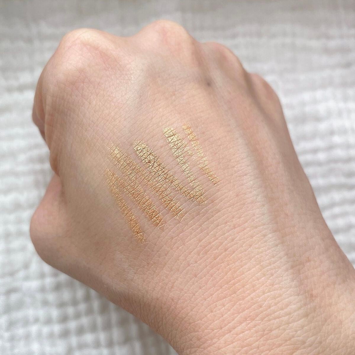 キャビアスティック アイカラー/ローラ メルシエ/スティックアイシャドウを使ったクチコミ(3枚目)