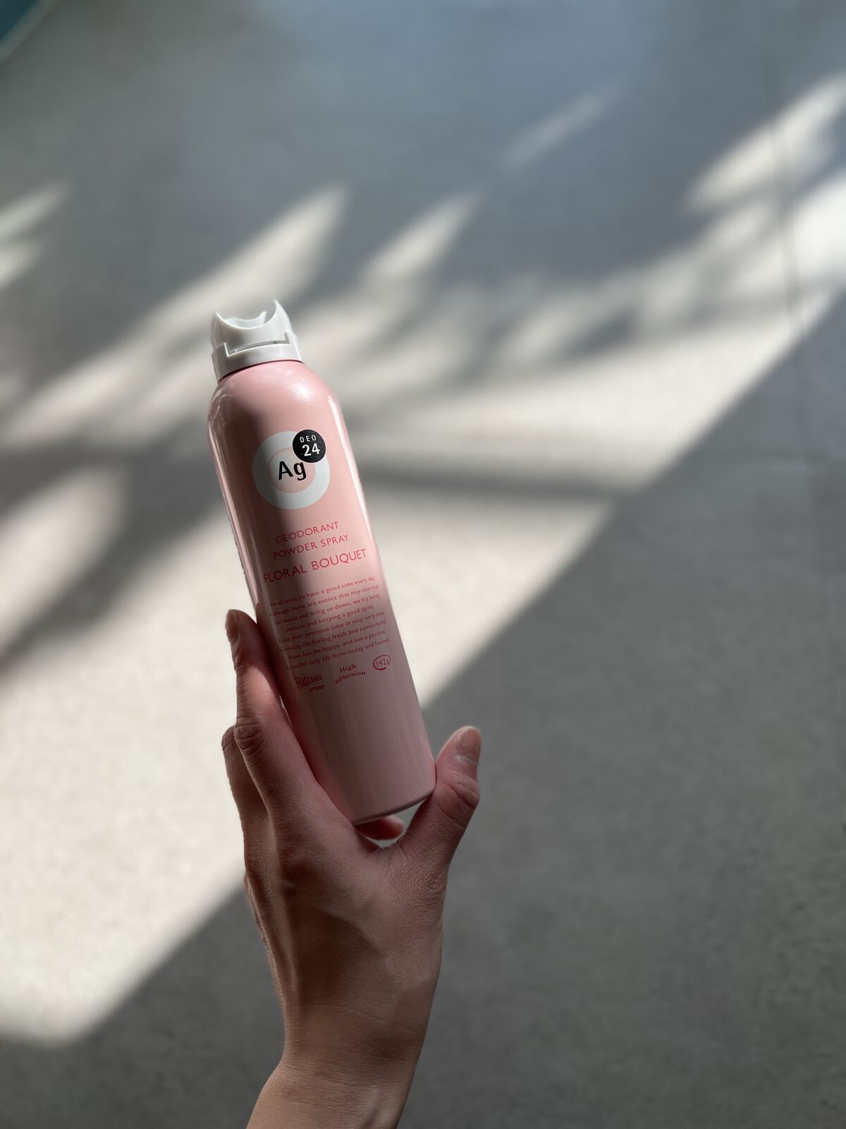 パウダースプレー（フローラルブーケ）/エージーデオ24/デオドラント・制汗剤を使ったクチコミ（1枚目）