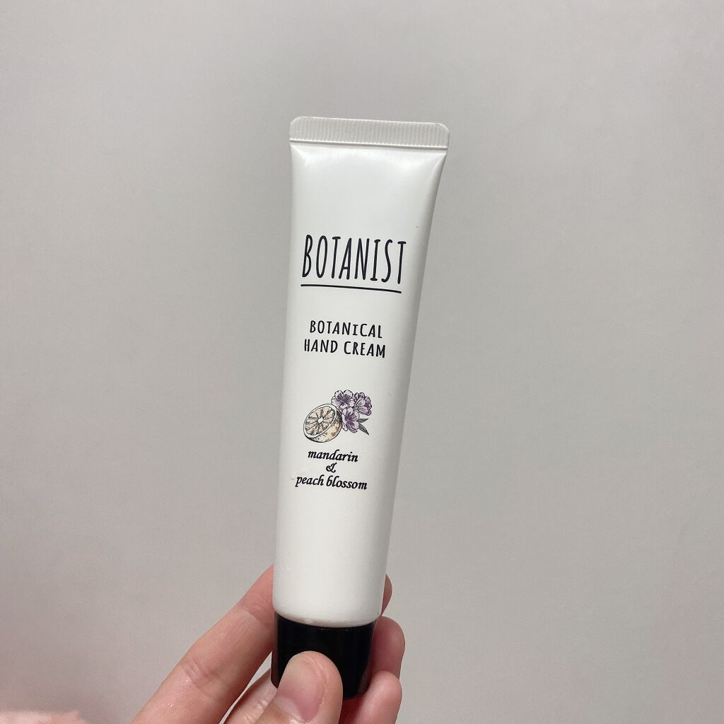 ボタニカルハンドクリーム（マンダリン&ピーチブロッサム ）/BOTANIST/ハンドクリームを使ったクチコミ（2枚目）