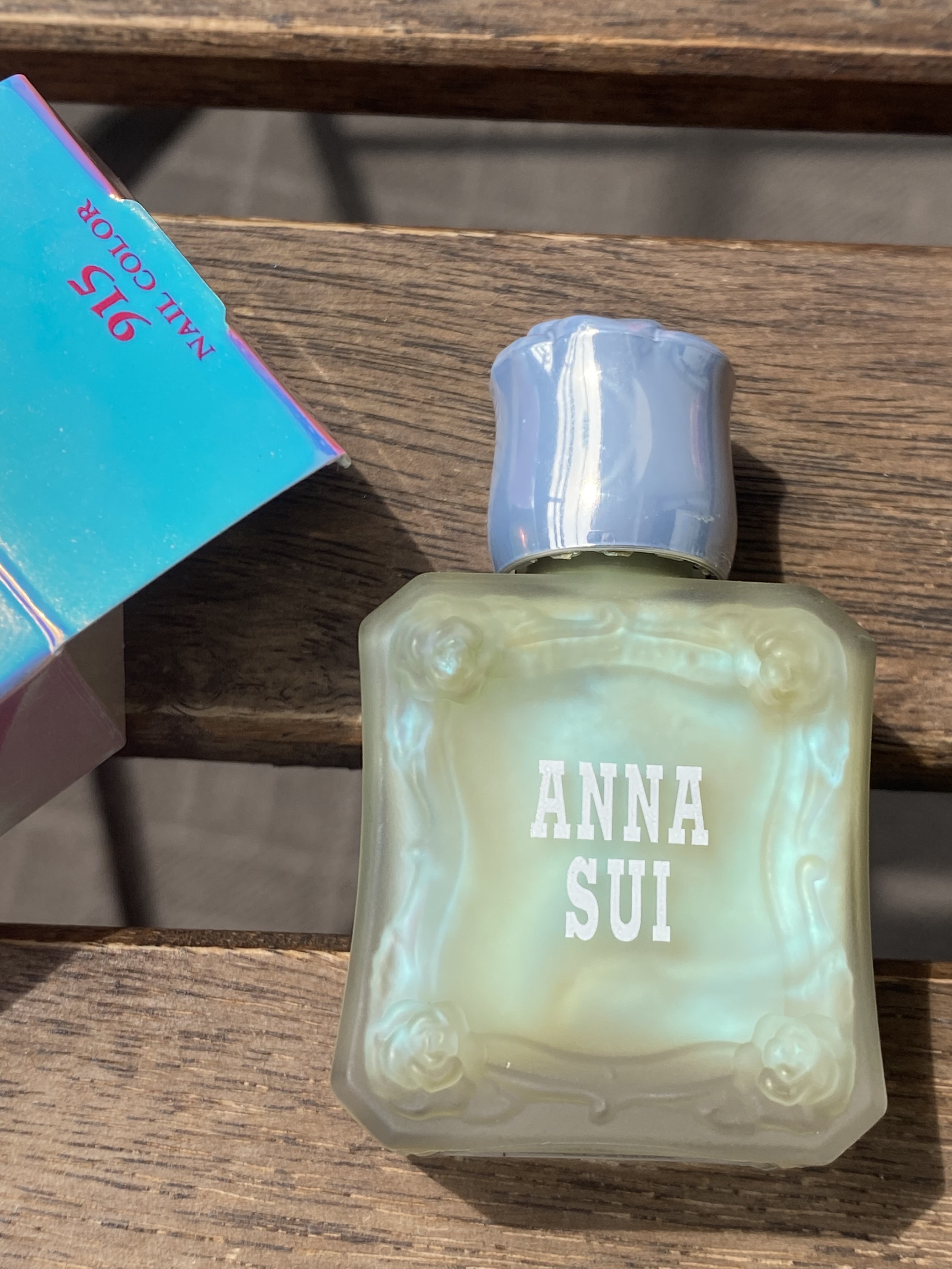 ネイルカラー 915/ANNA SUI/マニキュアを使ったクチコミ（2枚目）
