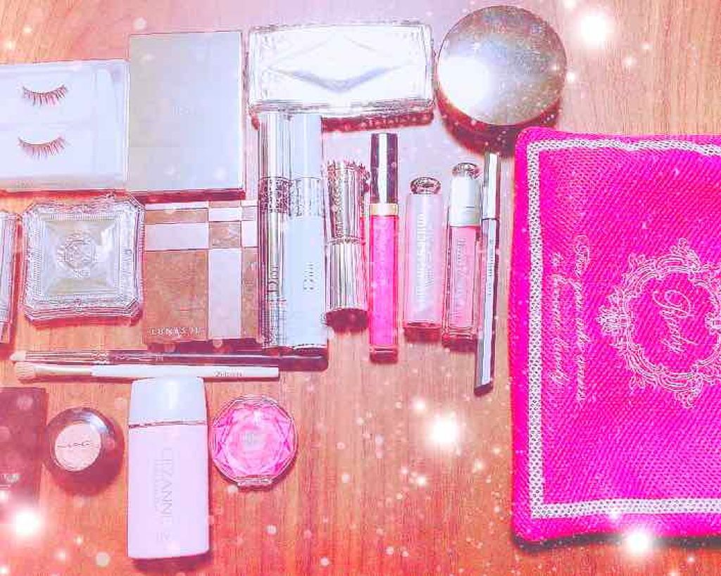 リリー on LIPS 「#雑談わたしの持ってる主要化粧品を並べてみました💗主にIPSA..」(1枚目)
