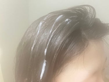 THE BEAUTY 髪のキメ美容プレミアムトリートメント＜モイストリペアプレミアム＞/エッセンシャル/洗い流すヘアトリートメントを使ったクチコミ（4枚目）