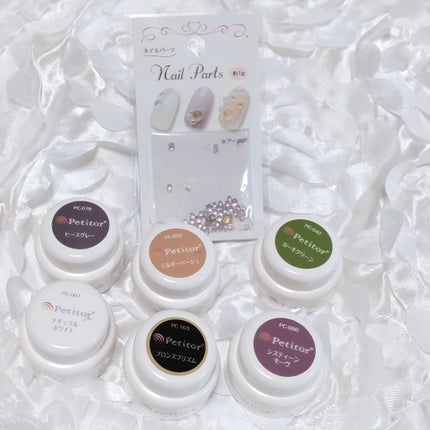 ミルクティ on LIPS 「✴✴#大人ヌーディネイル😍✴先日、#プチトル(@petitor..」(6枚目)