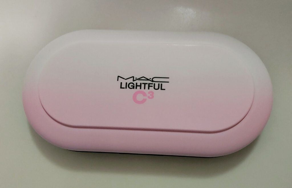 ライトフル C3 ナチュラル シルク パウダーファンデーション/M・A・C/パウダーファンデーションを使ったクチコミ(1枚目)