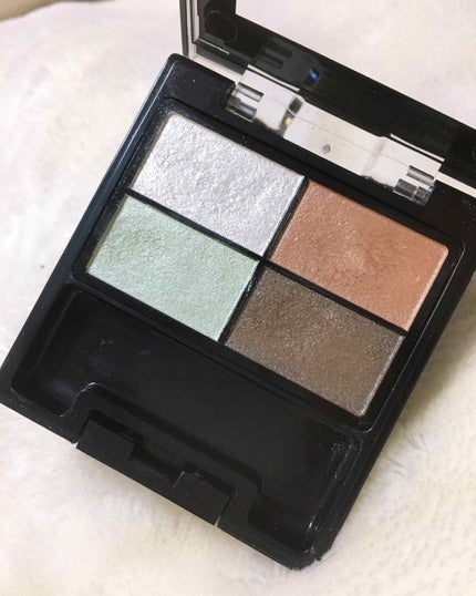 アイグロー シャドウ クワッド N/REVLON/アイシャドウパレットを使ったクチコミ(2枚目)
