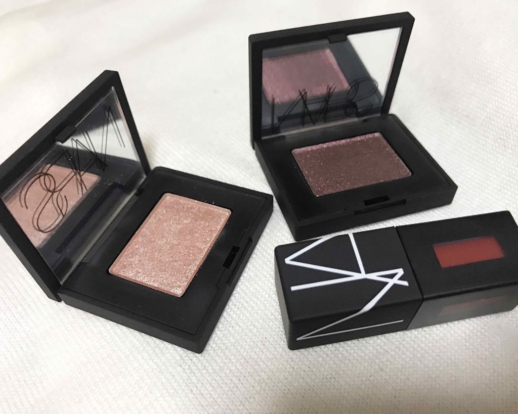 シングルアイシャドー/NARS/単色アイシャドウを使ったクチコミ(2枚目)