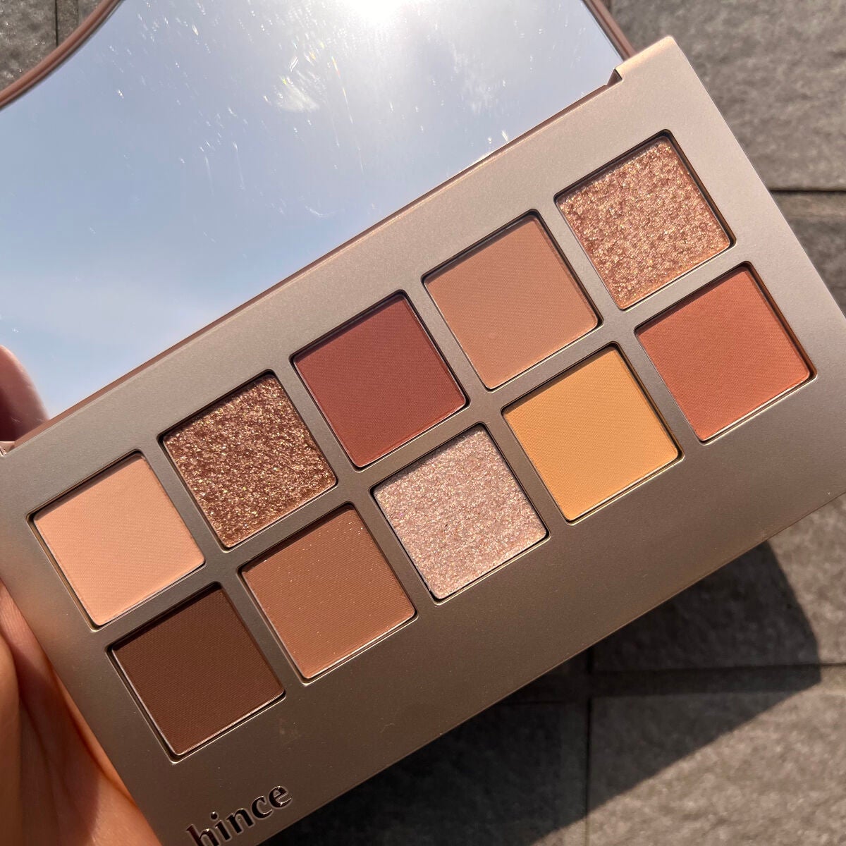 ニューデップスアイシャドウパレット/hince/アイシャドウパレットを使ったクチコミ(2枚目)